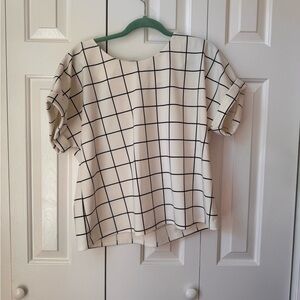 Stylish Women's Grid Pattern Top